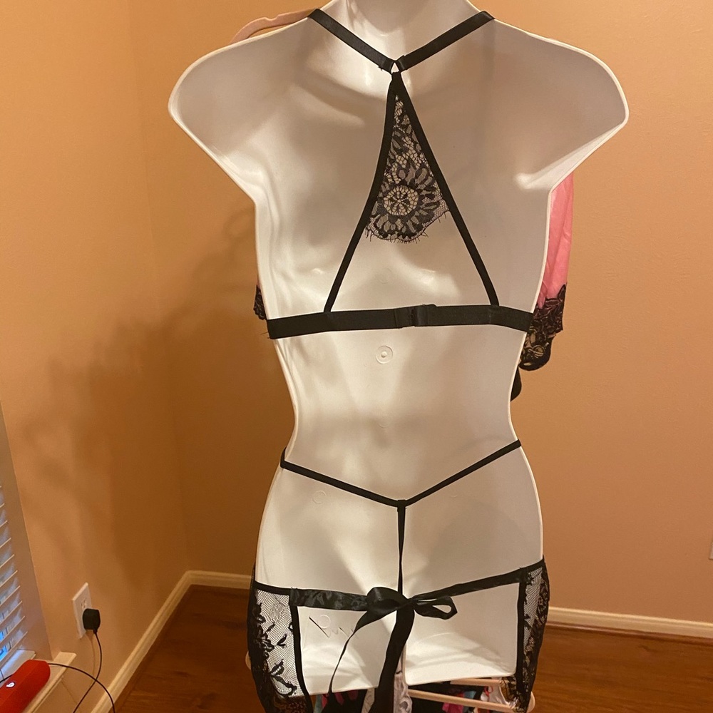 Babydoll Set - Picture 6 of 8